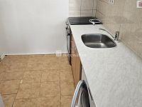 Pronájem 2kk s lodžií  50m2 P4 Háje Plickova nezařízeno - 12