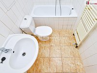 Pronájem 1+kk 20m2 cihla Palackého Dobřichovice  - 15