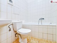 Pronájem 1+kk 20m2 cihla Palackého Dobřichovice  - 17