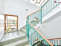 Pronájem 1+kk 20m2 cihla Palackého Dobřichovice  - 23