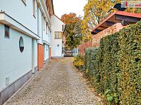 Pronájem 1+kk 20m2 cihla Palackého Dobřichovice  - 30