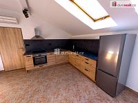Pronájem podkrovního bytu 2+kk – Kolín Zálabí, ul. Štítného