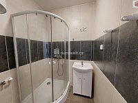 Pronájem, byt 1+1, 37 m2, Komárov, ul. Podvihovská - 3