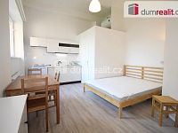 Pronájem 1+kk 25 m2 P5 Smíchov zařízený po rekonstrukci