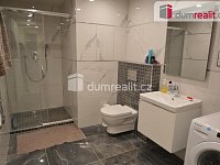 Pronájem 1+kk 37 m2 P2  Žižkov Residence Garden Towers zařízený garáž - 6