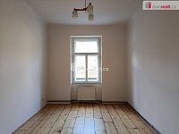 Hezký byt 3+1 po částečné rekonstrukci, Praha 5-Smíchov - 12