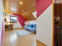 RD 6+1 s bazénem a FVE | 4 ložnice | 25 min Praha - 19