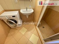 Pronájem bytu 1+1 30m2 P15 Štěrboholy po rekonstrukci  - 9