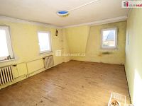 Rodinný dům s garáží v Počátcích u Kraslic - 5