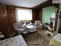 Pěkný udržovaný byt 3+1 ve druhém patře cihlového domu v Šindelové u Kraslic