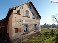 Zemědělská usedlost: dům se stodolou a možností koupě pole v Počátcích u Kraslic - 4