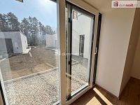 novostavba atypického rodinného domu - 19