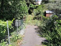 Prodej RD s velkým pozemkem určeného k zástavbě - 7