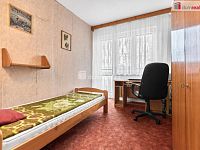 Prodej bytu 3+1 62 m2, Náměstí SNP, Kynšperk nad Ohří - 5