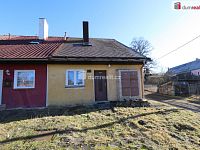 Udržovaný dům 4+kk vhodný k trvalému bydlení ve Starém Sedle u Teplé