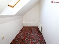 Udržovaný dům 4+kk vhodný k trvalému bydlení ve Starém Sedle u Teplé - 14