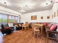 Prodej stylového apartmánového domu Mateřidouška v Chlumu u Třeboně – bazén, sauna, 27 lůžek, výborná obsazenost - 15