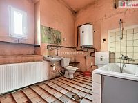 Prodej domu, 200 m2, náměstí, Kravaře