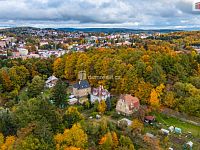 Pěkný byt 2+1 ve druhém patře cihlového domu v Aši v klidné ulici - 17