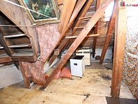 Pěkný byt 2+1 ve druhém patře cihlového domu v Aši v klidné ulici - 9