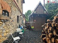 Prodej velký dvougenerační dům Blíževedly - 10