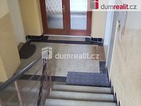 Pronájem světlého ateliéru 1+kk, 25 m² – Praha 6 – Dejvice, ulice Stavitelská - 9