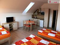 RD 10+4, Boží Dar, 360 m2 - 7