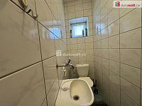 Podkrovní pokoj 15,5m2, kousek od centra Břeclavi - 7