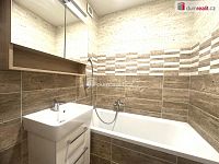 pronájem byru 3kk se zasklenou lodžií  - 5