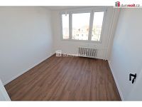 Světlý byt 3+1 s balkonem, po kompletní rekonstrukci - TOP STAV, 77 m2, 5. patro, OV, panel po rek, Praha 10 - 14