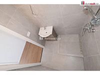 Světlý byt 3+1 s balkonem, po kompletní rekonstrukci - TOP STAV, 77 m2, 5. patro, OV, panel po rek, Praha 10 - 19