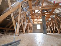 Novostavba rodinného domu 3+kk s pozemkem 816 m2 v Rájově u Mariánských Lázní - 18