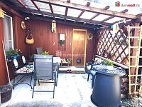 Krásná chata v obci Šťáhlavice - 8