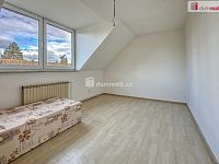 Prodej prostorného rodinného domu v Neratovicích - 22