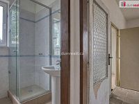 Prodej prostorného rodinného domu v Neratovicích - 27