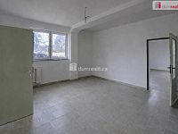 Prodej prostorného rodinného domu v Neratovicích - 28