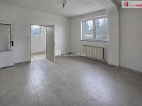 Prodej prostorného rodinného domu v Neratovicích - 30