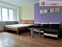 Pronájem bytu 1+1, Kralupy nad Vltavovu, nám. Mládežníků - 4