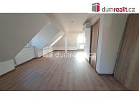 Nový byt 1+kk, 74 m2, společná zahrada 250 m2, parkovací stání, 3.patro, cihla, Praha 4 - Krč - 7