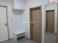 Velmi pěkný byt 2+kk v novostavbě, Praha 4 - Modřany - 3