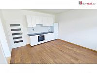 Nově zrekonstruovnaý byt 2+kk, 52 m2 + balkon 12 m2, TOP STAV, Štěchovice
