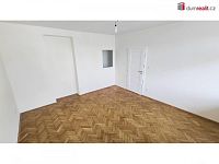 Nově zrekonstruovnaý byt 2+kk, 52 m2 + balkon 12 m2, TOP STAV, Štěchovice - 10