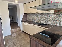 Prodej domu, Olešnice - Kuchyň - přízemí