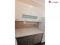 Světlý byt 2+kk, 42 m2 + sklep, 5.patro, OV, Praha 18 - Letňany - 12