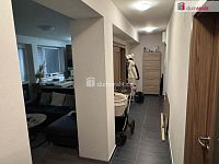 Pronájem bytu 3 + kk, lodžie, 1. patro, 62 m2 - 7