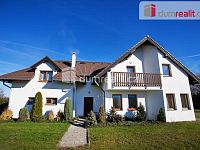 Prodej, dvougenerační rodinný dům (2+kk, 5+kk + 2x balkón) s pozemkem 2.075 m2, Dolní Třebonín