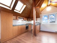 Prodej, dvougenerační rodinný dům (2+kk, 5+kk + 2x balkón) s pozemkem 2.075 m2, Dolní Třebonín - 26