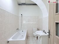 Pronájem bytu 1kk, 37m2 v centru - 8