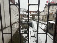 Pronájem bytu 1kk, 37m2 v centru - 9