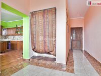 Dům se zahradou v obci Verneřice - 13